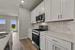 1203 Bridgewalk Dr, McKinney, TX 75071 - Photo 8