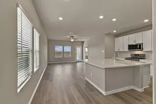 1203 Bridgewalk Dr, McKinney, TX 75071 - Photo 4