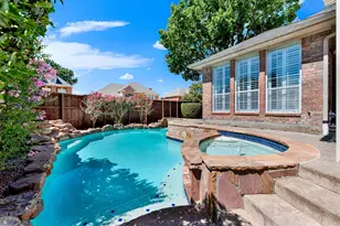 4020 Mayflower Ln, Plano, TX 75024 - Photo 2