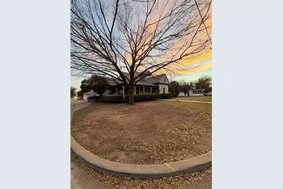 818 E Elm Street, Hillsboro, TX 76645 - Photo 26