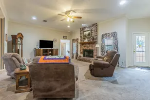 704 Saratoga Dr, Robinson, TX 76706 - Photo 4