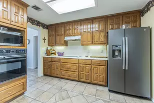 704 Saratoga Dr, Robinson, TX 76706 - Photo 6