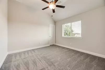 5104 Shallow Pond Drive, Little Elm, TX 76227 - Photo 18