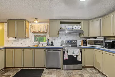 6005 Vinery Lane, Joshua, TX 76058 - Photo 10