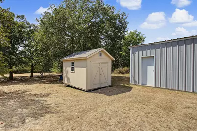 6005 Vinery Lane, Joshua, TX 76058 - Photo 32