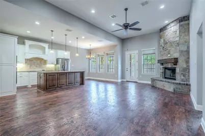 3005 Dry Creek Court, Decatur, TX 76234 - Photo 2