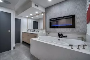 6211 W Northwest Hwy, Dallas, TX 75225 - Photo 16