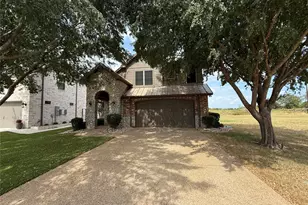155 Bay Creek Ln, Gordonville, TX 76245 - Photo 2
