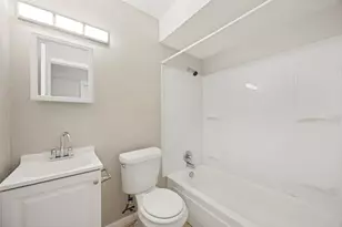 1001 W Elm St, Denison, TX 75020 - Photo 10