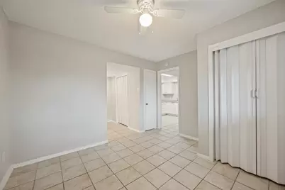 1001 W Elm Street #204, Denison, TX 75020 - Photo 8