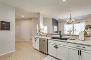 212 Bison Meadow Dr, Waxahachie, TX 75165 - Photo 8