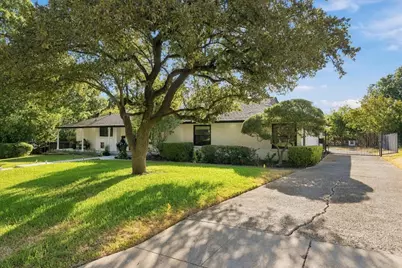 1805 Ems Road E, Fort Worth, TX 76116 - Photo 2