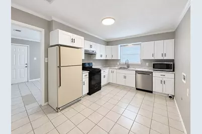 1613 N College Street, McKinney, TX 75069 - Photo 6