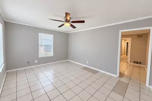 1613 N College St, McKinney, TX 75069 - Photo 4