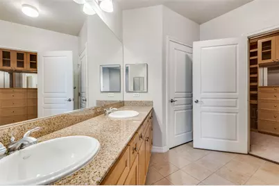 330 Las Colinas Boulevard E #924, Irving, TX 75039 - Photo 10