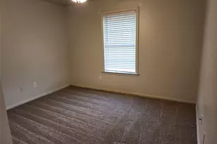 326 N Scullin Ave, Denison, TX 75020 - Photo 14