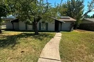 3614 Skyline Dr, Rowlett, TX 75088 - Photo 2