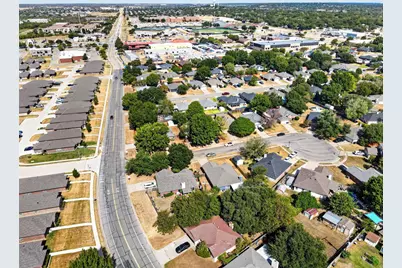 1150 Marc Street, Burleson, TX 76028 - Photo 4