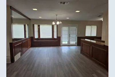 502 Moonlight Drive, Garland, TX 75040 - Photo 2