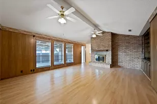 2004 Stefani Ct, Arlington, TX 76013 - Photo 4