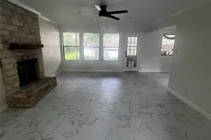13202 Adoniss Dr, Austin, TX 78729 - Photo 2