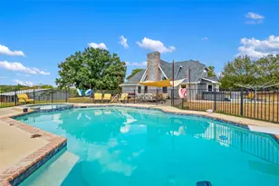 668 Cleve Cole Rd, Denison, TX 75021 - Photo 1