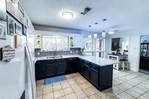 4805 Bonneville Dr, Arlington, TX 76016 - Photo 12