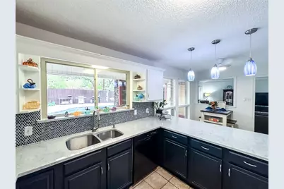 4805 Bonneville Drive, Arlington, TX 76016 - Photo 16