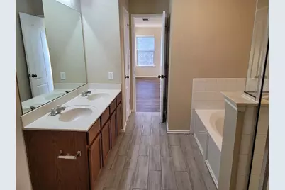4706 Maritime Cove, Garland, TX 75043 - Photo 10