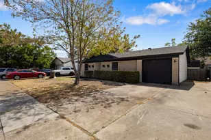 1520 Monaco Dr, Lewisville, TX 75067 - Photo 2