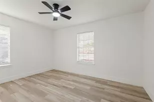 2212 Piedmont St, Irving, TX 75061 - Photo 18