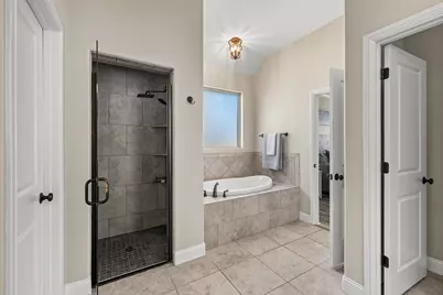 2825 Willow Ridge Circle, Granbury, TX 76049 - Photo 24