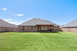 2825 Willow Ridge Cir, Granbury, TX 76049 - Photo 36