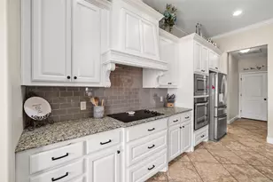 2825 Willow Ridge Cir, Granbury, TX 76049 - Photo 14