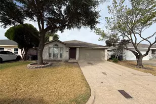 8109 E Summer Trail Dr, Fort Worth, TX 76137 - Photo 2