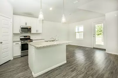 8840 Landergin Mesa Drive, Fort Worth, TX 76131 - Photo 6