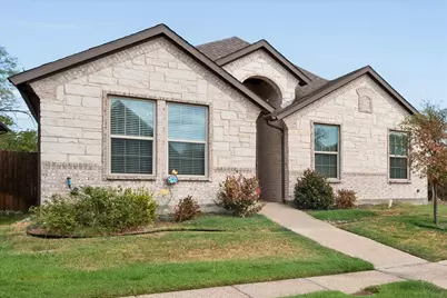 1700 Prestwick Lane, Ennis, TX 75119 - Photo 2