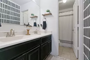 11704 Hamptonbrook Dr, McKinney, TX 75071 - Photo 20