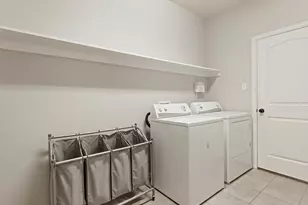 8720 Devonshire Dr, Fort Worth, TX 76131 - Photo 36