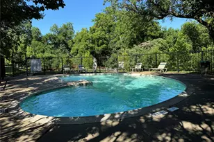 6900 Skillman St, Dallas, TX 75231 - Photo 32