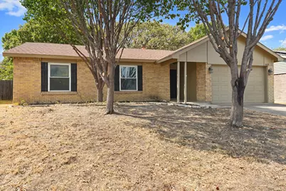 6429 Yarmouth Avenue, North Richland Hills, TX 76182 - Photo 2