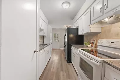 6429 Yarmouth Avenue, North Richland Hills, TX 76182 - Photo 6