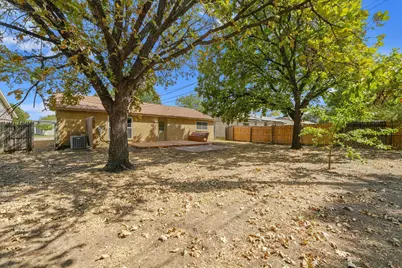 6429 Yarmouth Avenue, North Richland Hills, TX 76182 - Photo 22