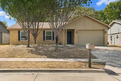 6429 Yarmouth Avenue, North Richland Hills, TX 76182 - Photo 1