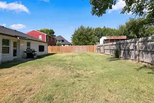 831 Beverly Dr, Grapevine, TX 76051 - Photo 26