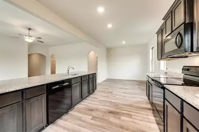 816 Mallorie Lane, Ferris, TX 75125 - Photo 4