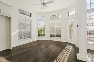 9028 Bottlebrush Ln, Irving, TX 75063 - Photo 12