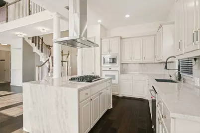 9028 Bottlebrush Lane, Irving, TX 75063 - Photo 8