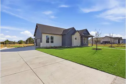 1126 Gannon Lane, DeSoto, TX 75115 - Photo 2