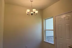 1915 Morse St, Greenville, TX 75401 - Photo 10